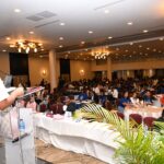 ADP propone eliminar promoción automática y priorizar desarrollo de competencias en estudiantes