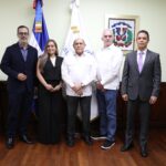 Educación Superior y Arajet impulsan alianza para formar pilotos y tripulación aérea en RD