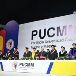 PUCMM celebra graduación y llama a actuar sin “ciclos políticos” frente a resultados de PISA