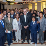 Presidente Luis Abinader se reúne con la diáspora en Italia y anuncia recursos para establecer una Casa de la Cultura Dominicana